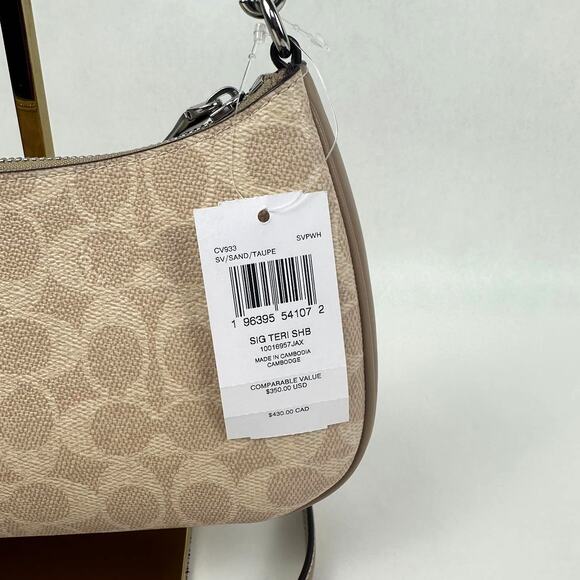 NWT Coach Teri Shoulder Bag In Signature Canvas in Sand/Taupe CV933 - Picture 8 of 9